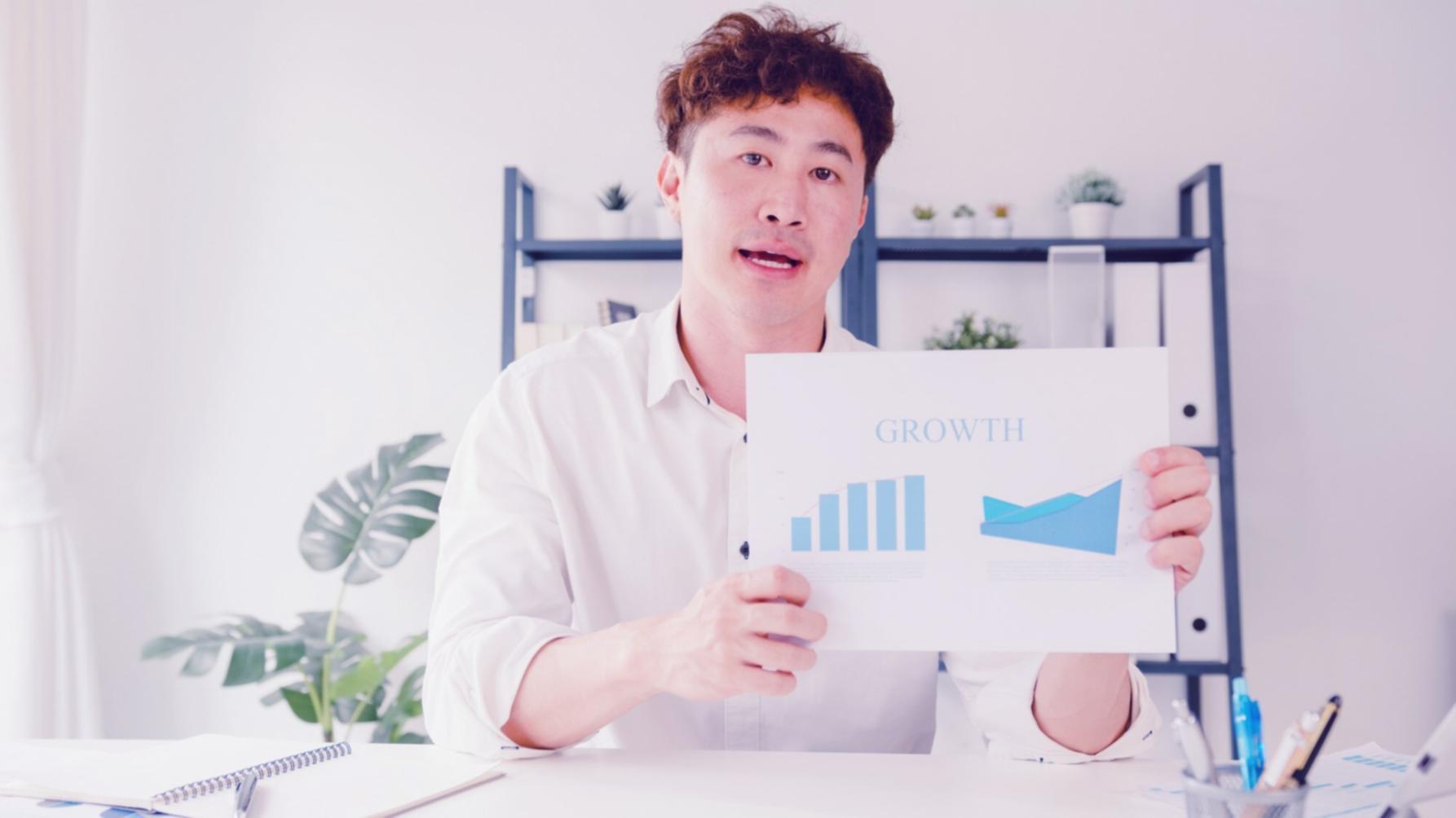 J'ai trouvé 4 200 euros de revenus mensuels dans les 